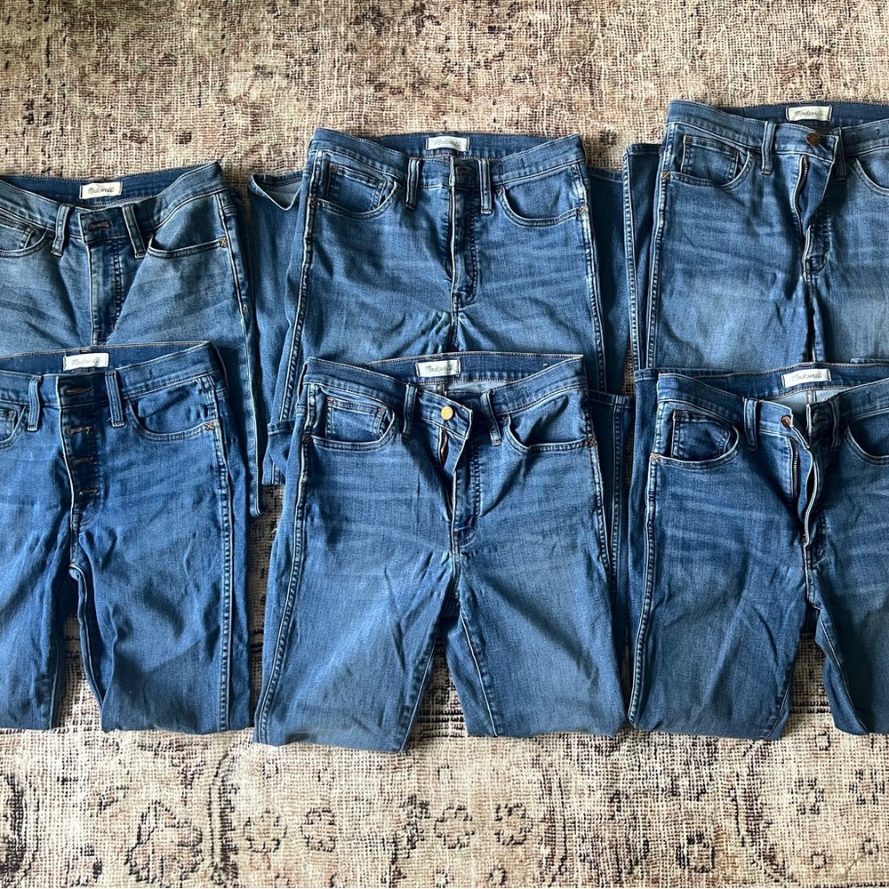 Madewell - 6 pairs of Madewell 10” Roadtripper jeans in Playford wash.